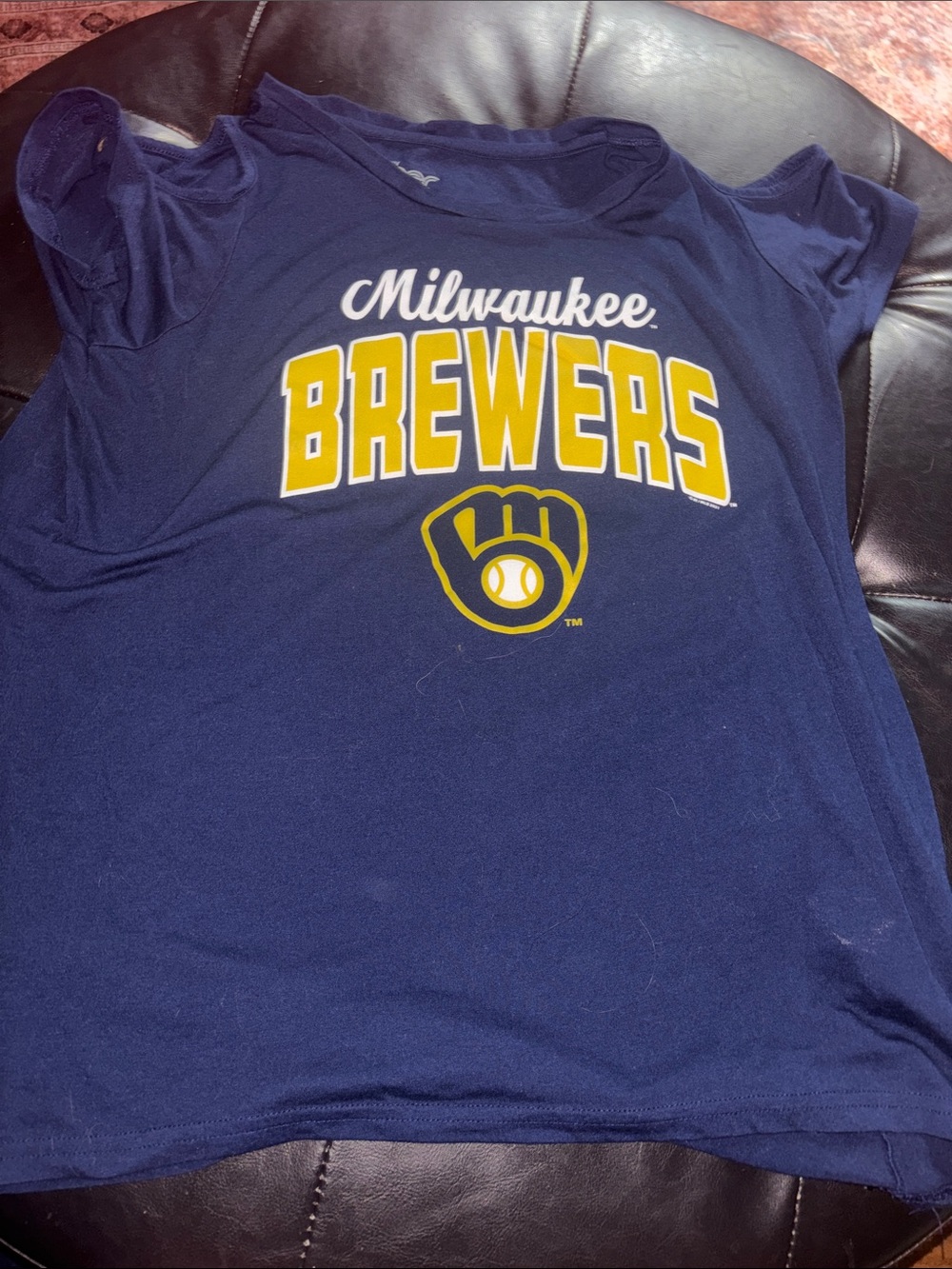 Milwaukee Brewers Women's Navy Short Sleeve Cold shoulder Tee
